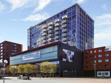 Studio Upper floor apartment Surface Area: 72m2