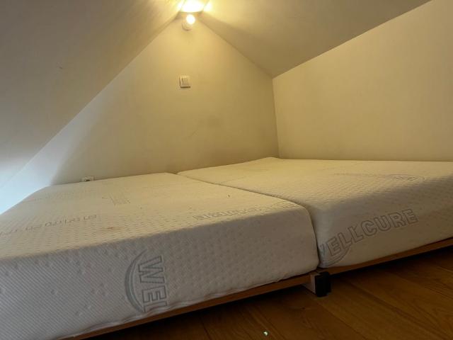 Studio voor 1 pers 2 de verdiep 201 Schouw­ve­gers­straat 4