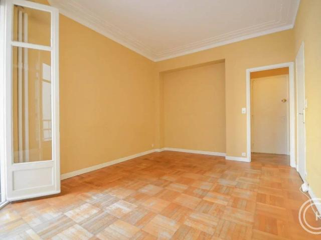 STUDIO VIDE 32M² 53 PROMENADE DES ANGLAIS