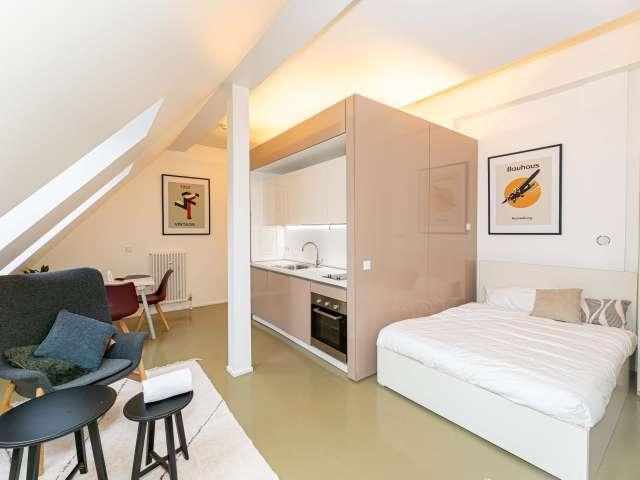 Studio zu vermieten in Berlin