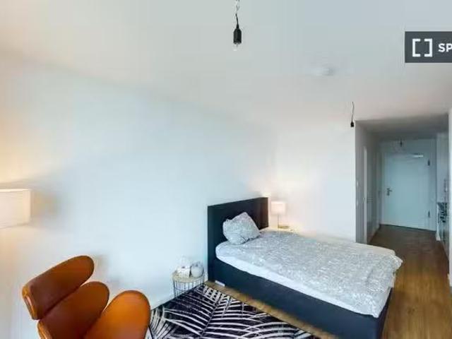 Studio zu vermieten in Berlin