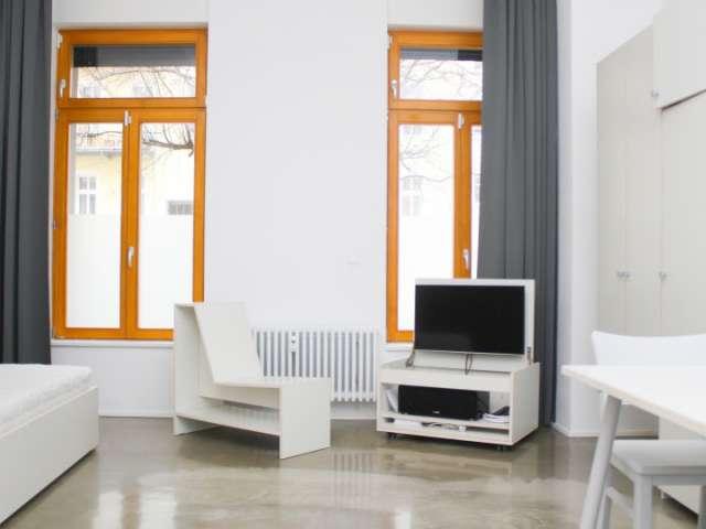 Studio zu vermieten in Berlin