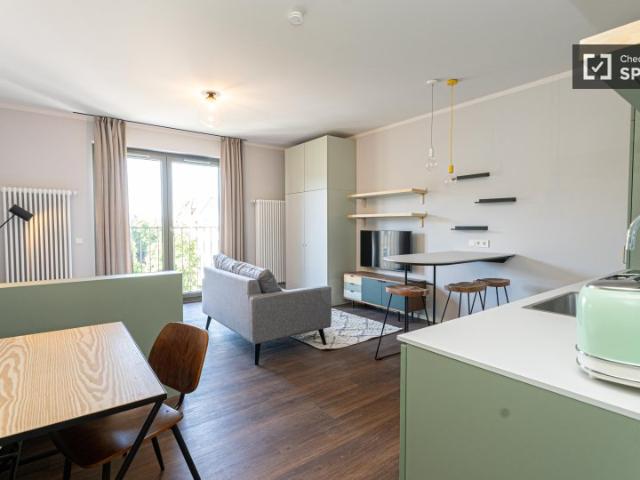 Studio zu vermieten in Berlin
