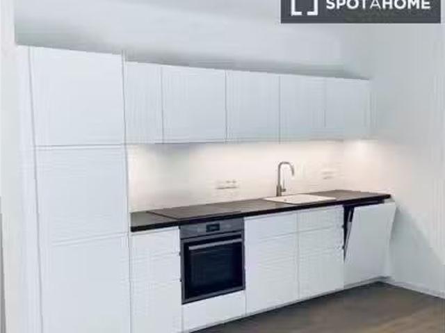 Studio zu vermieten in Berlin