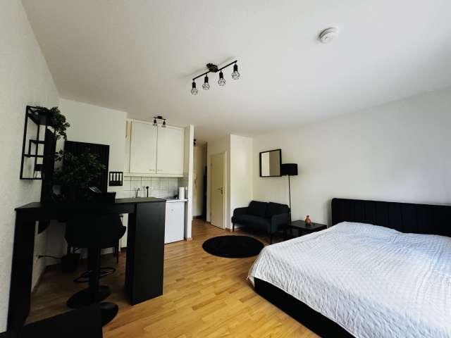 Studio zu vermieten in Düsseldorf