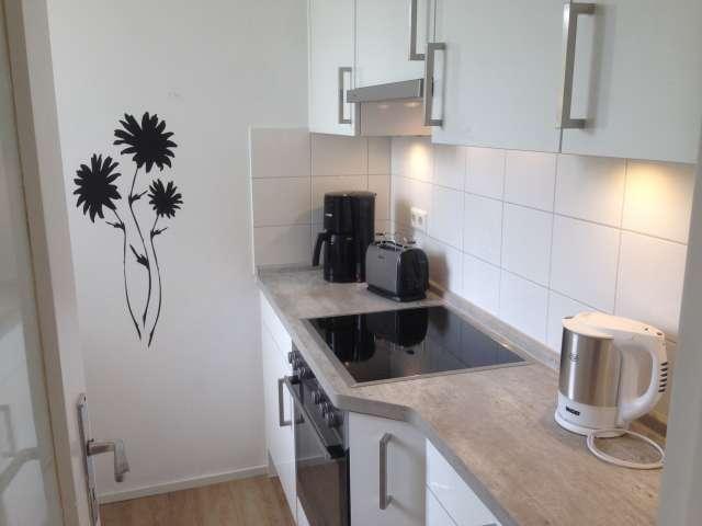 Studio zu vermieten in der Weißen Stadt, Berlin