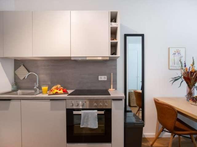 Studio zu vermieten in der Friedrich Wilhelm Stadt, Berlin