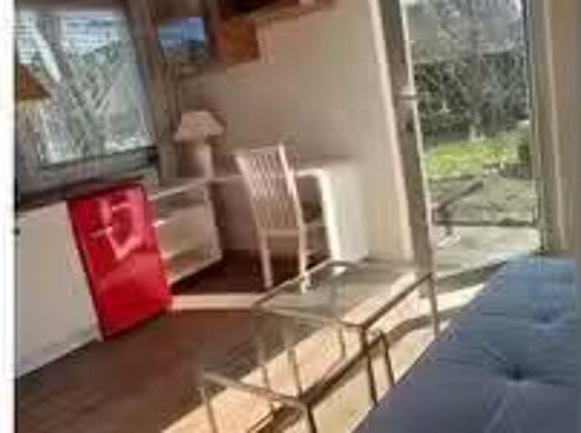 Studio zu vermieten in Hamburg