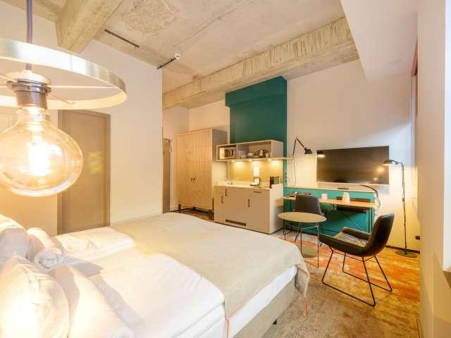 Studio zu vermieten in Hamburg