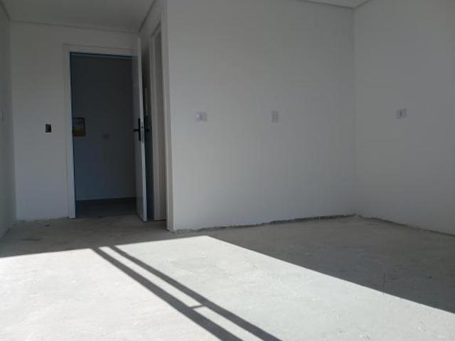 Studios Cabral 1 quadra do Carrefour Churrasqueira, Varanda Ideal Airbnb Pronto