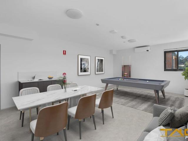 STUDIOS LEASING BY TAG RE!