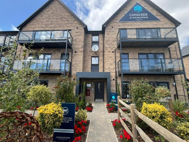 Studley House, Swindon SN1, 2 bed flat to rent, £1,300 pcm | PrimeLocation