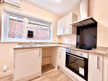 Studley Road, Redditch B98, 1 bed flat to rent, £750 pcm | PrimeLocation