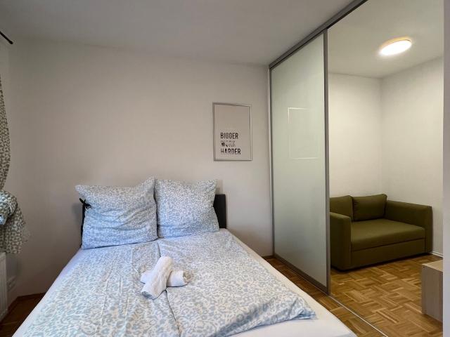 Study & Work am Campus Chemnitz, Chemnitz Amsterdam Apartments for Rent