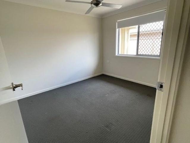 Stunning 4‑Bed, 2‑Bath Home with Media Room & Modern Kitchen