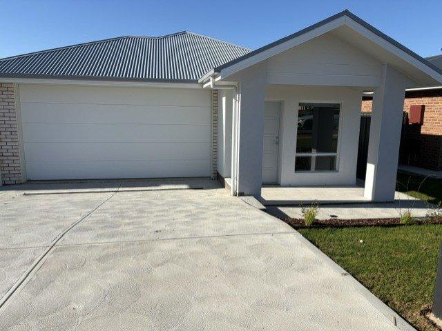 STUNNING 4 BED HOME IN MURRAY BRIDGE MOVE IN READY