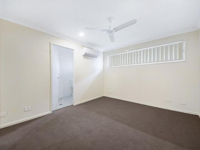 Stunning 4 Bedroom Duplex in South Ripley
