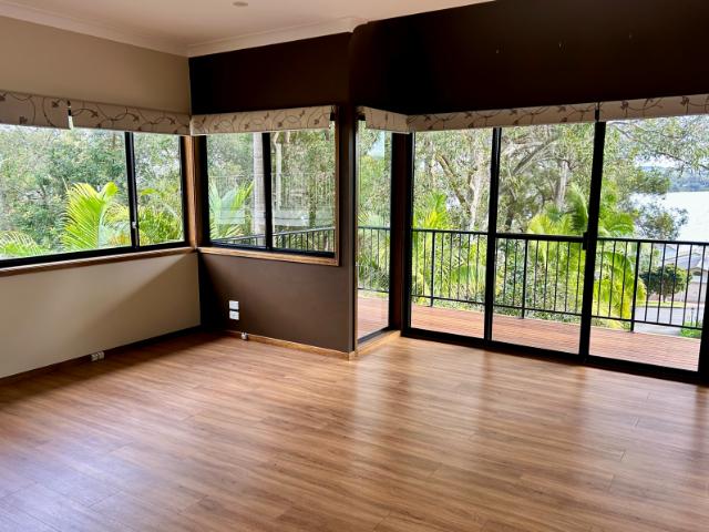 STUNNING 4 BEDROOM FAMILY HOME