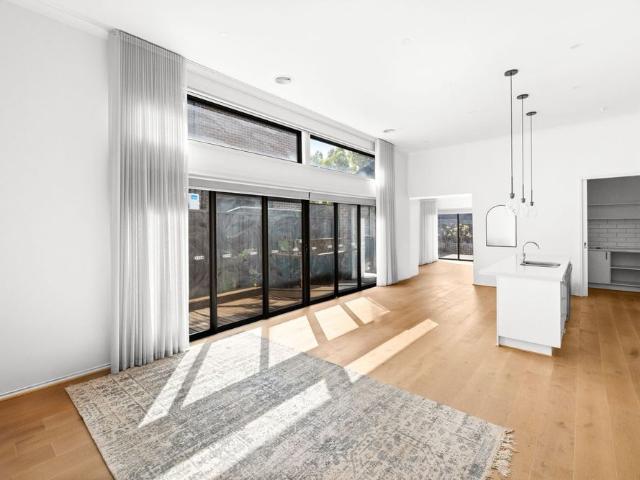 Stunning 4 bedroom Family Home