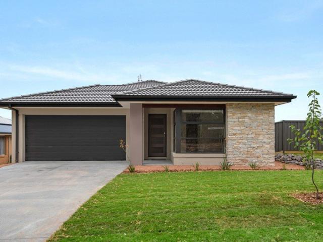 Stunning 4 bedroom family home!