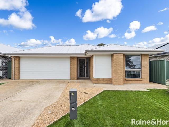 Stunning 4 Bedroom Family Home