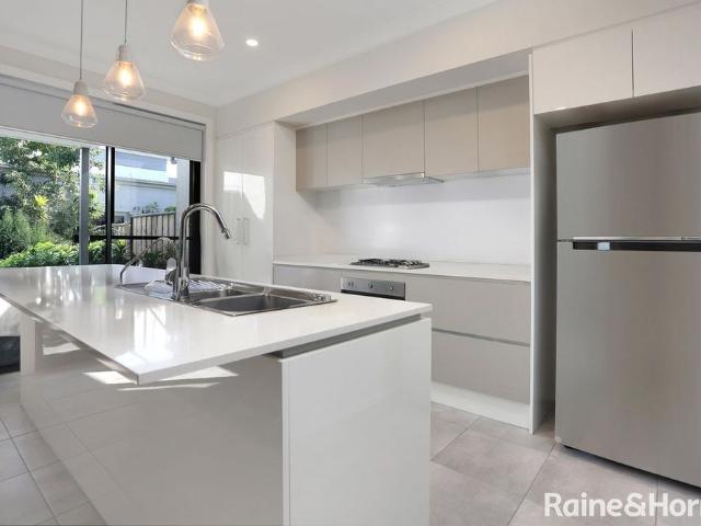 Stunning 4 Bedroom Family Home!