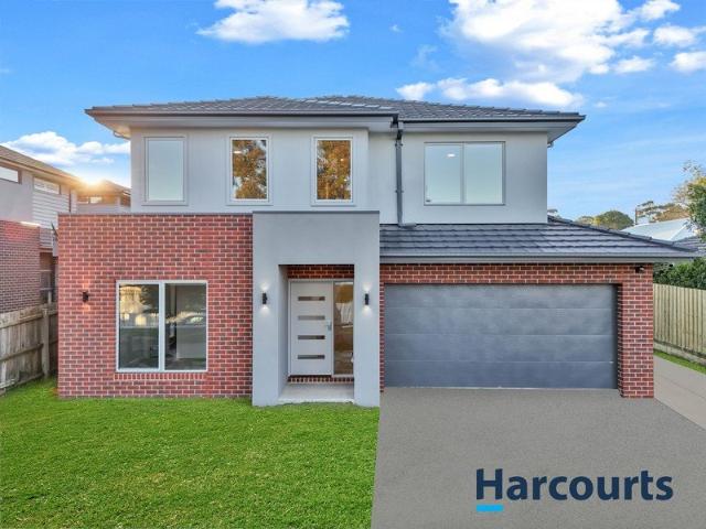 Stunning 4 Bedroom Family Home with Two Ensuites
