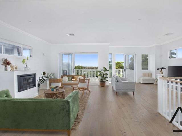Stunning 4 Bedroom Family Home with Double Garage, Study & Outdoor Entertaining