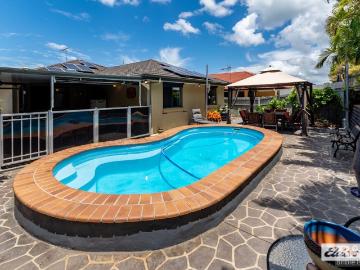 Stunning 4 Bedroom Family Home with In Ground Pool