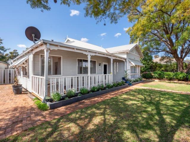 Stunning 4 Bedroom Kalgoorlie Home