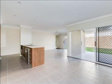 Stunning 4 bedroom home!