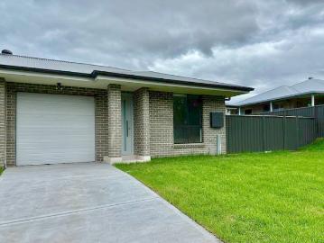 Stunning 4 Bedroom Home for Rent in Bellbird