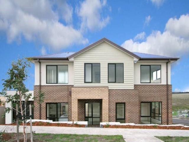 Stunning 4 Bedroom Home for Rent in Craigieburn
