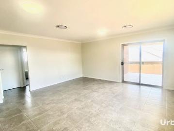 Stunning 4 Bedroom Home for Rent in Huntlee