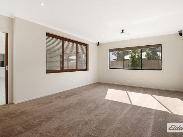 Stunning 4 Bedroom Home in Whitebox Rise