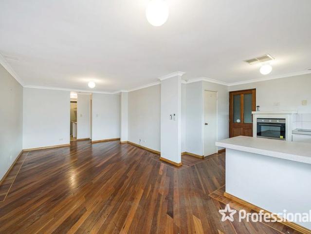 Stunning 4 Bedroom Home in Ellenbrook!