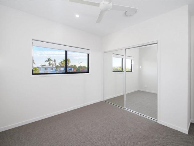 Stunning 4 Bedroom in Helensvale