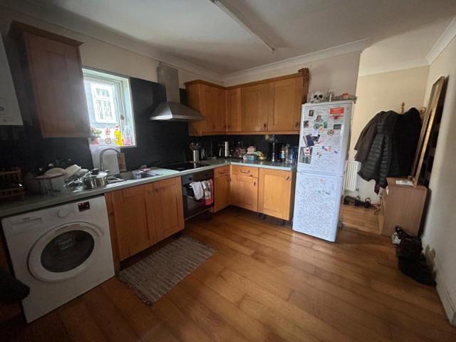 Stunning 5 Bedroom House To Let in Norwood SE27