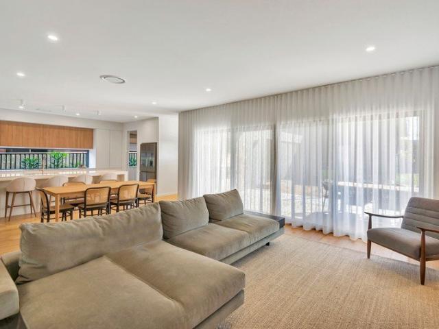 Stunning 5 bedroom home in the heart of Alstonville
