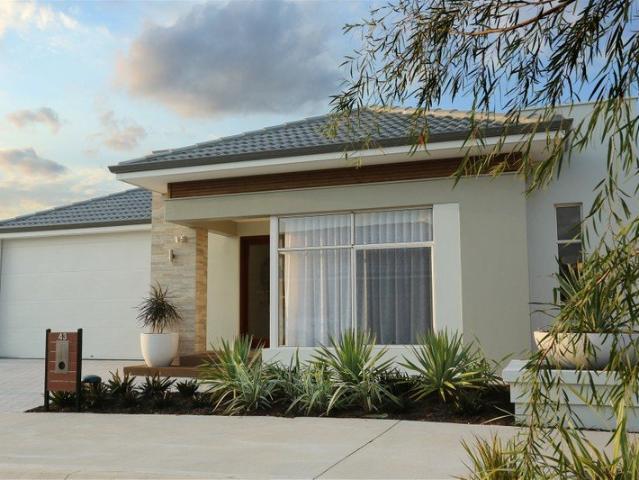 Stunning 5 bedrooms with room for all the family!