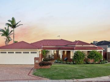 STUNNING 5x2 HOME IN KINROSS