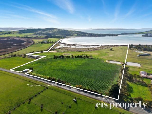 Stunning 64 acres of waterfront land just 25 minutes from Hobart