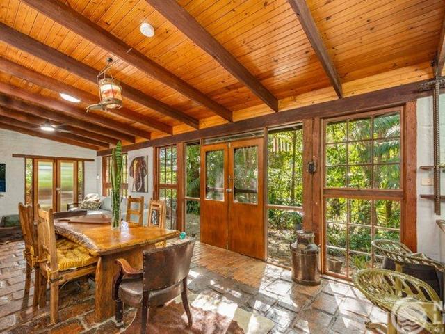 Stunning 8 Acre Retreat with views & Lifestyle opportunity