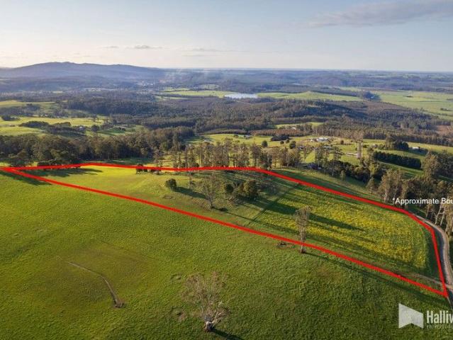 Stunning 16.4 Acres approx. of Land with Spectacular Views & Endless Potential!