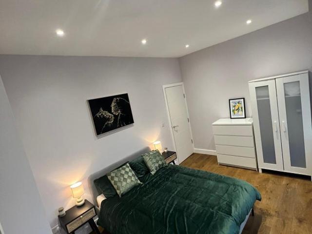 Stunning 1 Bed Flat – Near Hackney Wick