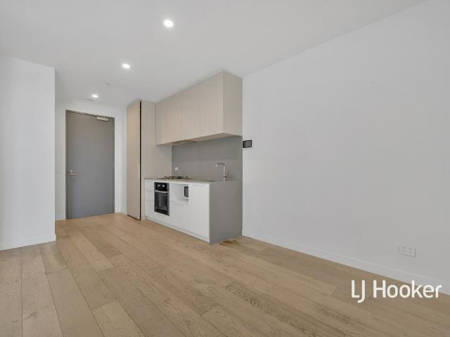 Stunning 1 bedroom apartment close to CBD for lease!