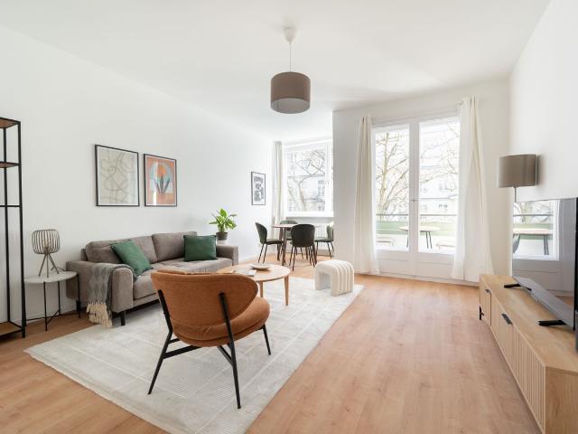 Stunning 1 Bedroom Apartment in Charlottenburg, Berlin Amsterdam Apartments for Rent