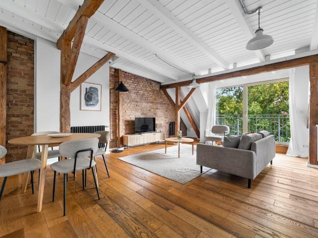 Stunning 1 Bedroom Apartment in Prenzlauer Berg, Berlin Amsterdam Apartments for Rent