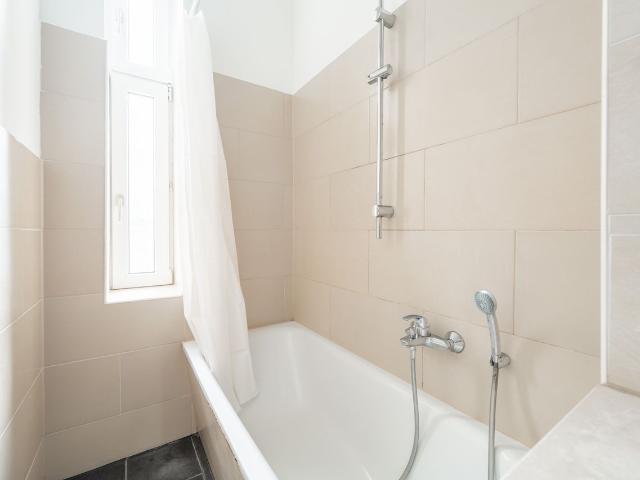 Stunning 1 Bedroom Apartment in Schöneberg, Berlin Amsterdam Apartments for Rent