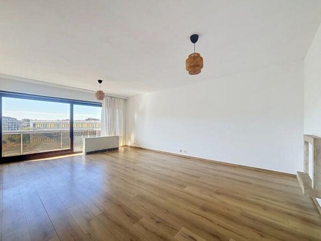Stunning 1 bedroom flat measuring 80 m² – Fully renovated, i